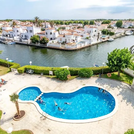 Vue Exceptionnelle Sur Les Canaux - Wi-fi Fibre Debit Apartment