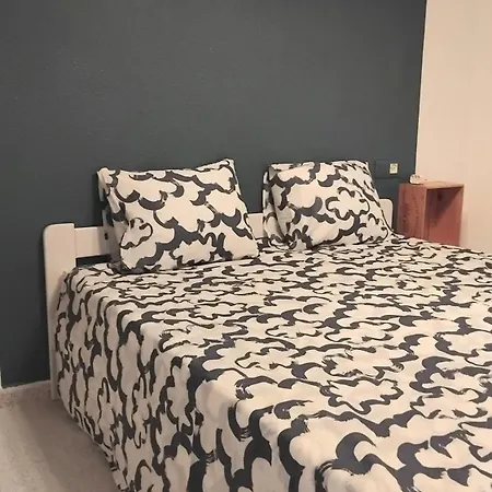 Apartment Vue Exceptionnelle Sur Les Canaux - Wi-fi Fibre Debit Empuriabrava